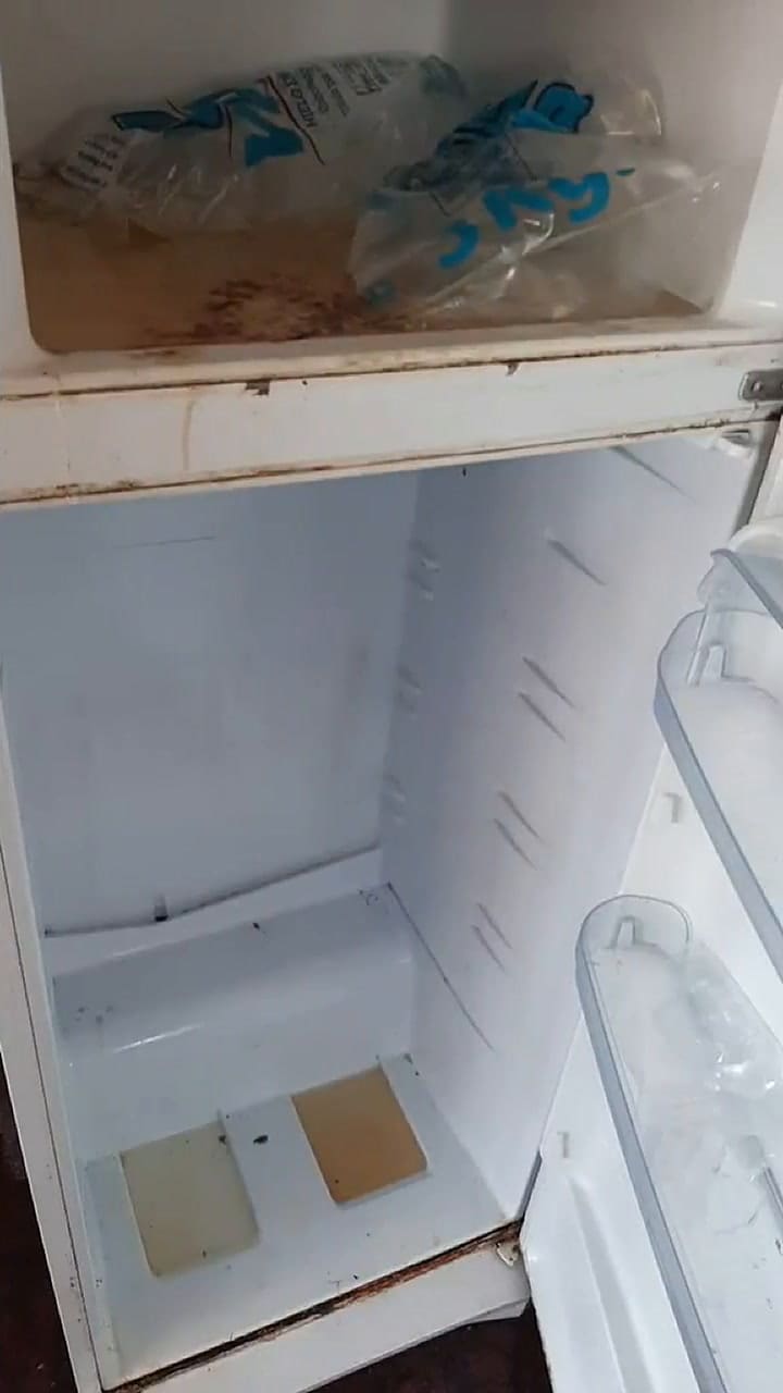 Le alquilaron su casa para hacer una despedida de solteros y se encontró con una escena de terror