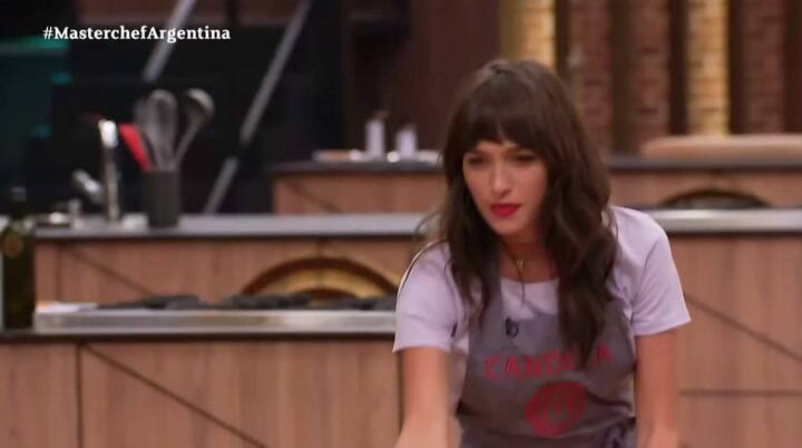 Andrea Rincón desconforme con el premio por haber ganado el desafío del tejo - Fuente: Telefe