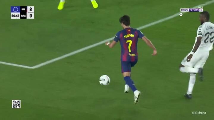 Courtois se viste de héroe y evita que Barcelona incremente la ventaja