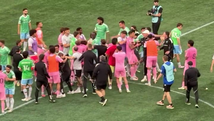 Al final del partido que perdió el Inter Miami, hubo incidentes en el campo de juego.
