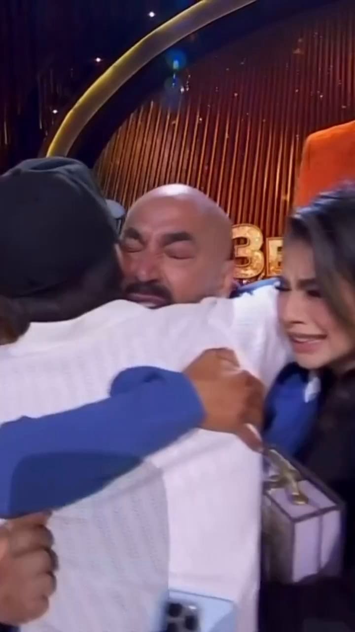 ¡Tremendo Recibimiento Para Lupillo!