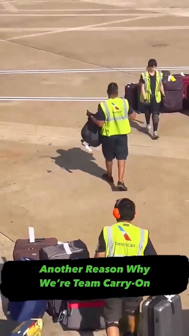 Mostró cómo tratan las valijas antes de subirlas al avión: 'Prefiero cargarla yo mismo'