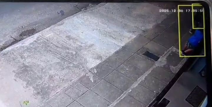 Un policía atropelló a un motociclista en Morón y huyó: cuando se fue a entregar mató a un primo de la víctima