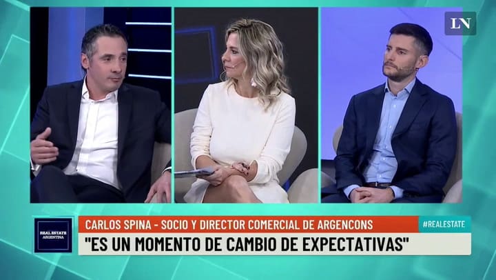 Carlos Spina (Argencons) en el Summit de Real Estate