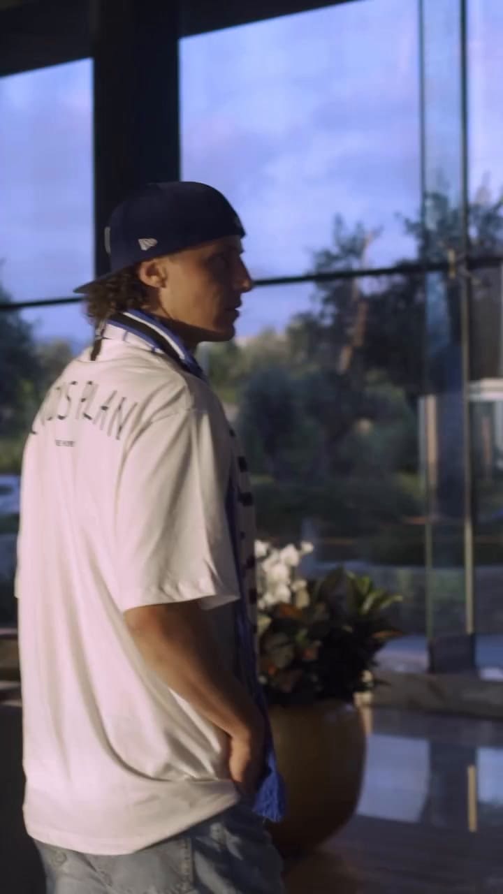 Los primeros días de David Luiz en Chipre