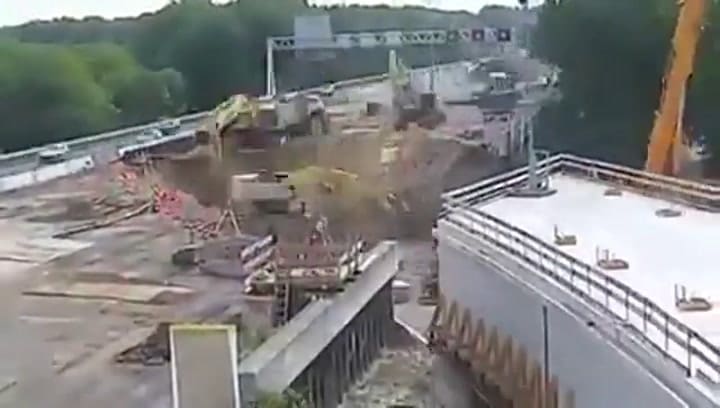 En sólo 48 horas ingenieros holandeses construyeron un túnel de 70 metros de largo