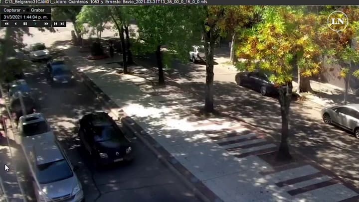 Diez detenidos acusado de “marcar” a quienes mueven dinero. (31 de marzo)