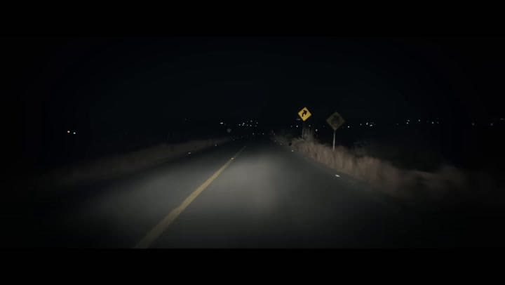 Perdidos En La Noche - Tráiler Oficial