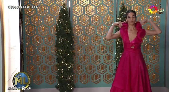 Así fue el regreso de Mirtha Legrand de la mano de Juana Viale - Fuente: eltrece