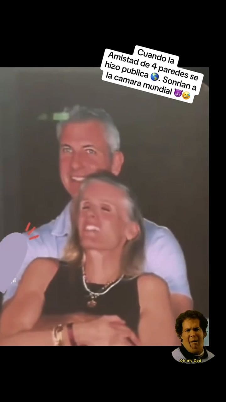 El momento previo a que Andy Byron y Kristin Cabot sean captados por la kiss cam