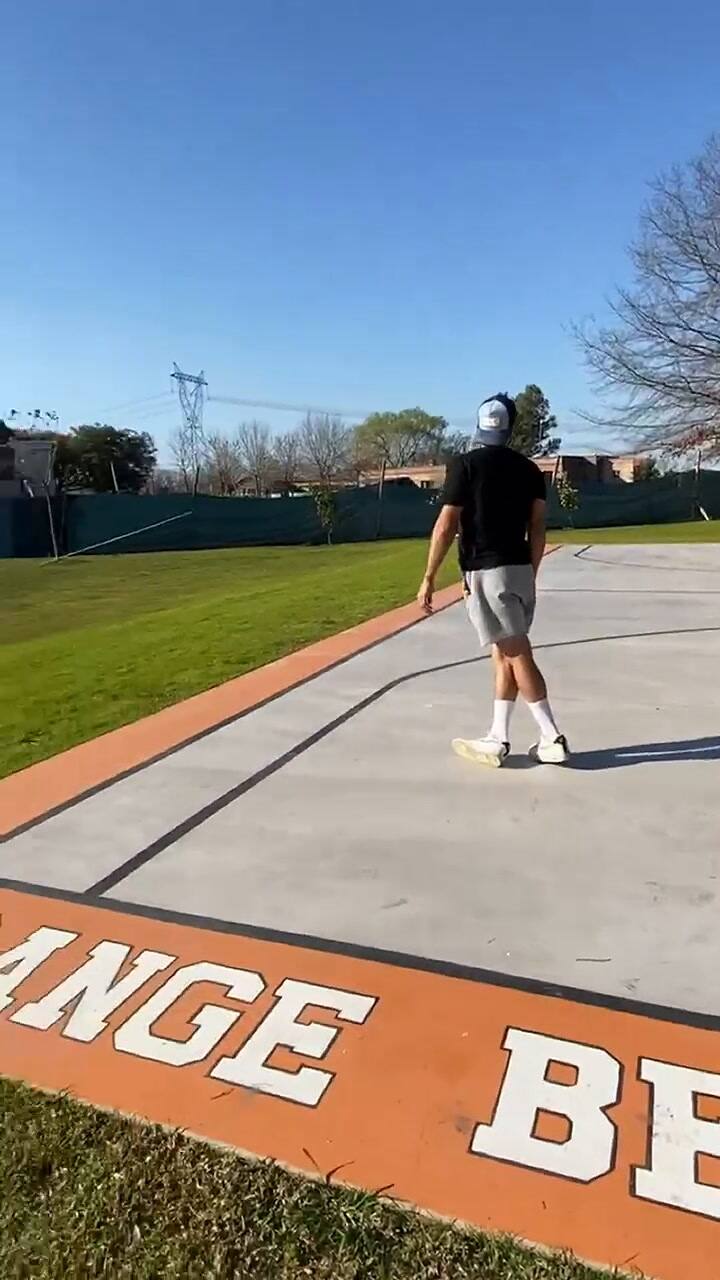 El increíble triple de Campazzo en lo de Migue