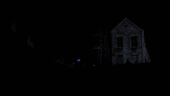 Trailer de No toques dos veces