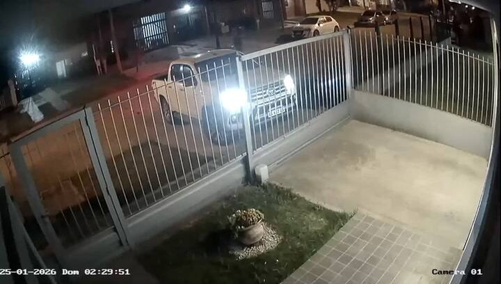 Imagens do roubo da influenciadora Mia Martinez