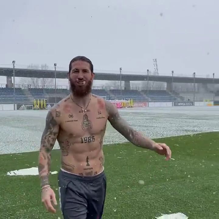 Sergio Ramos desafía al invierno en Madrid
