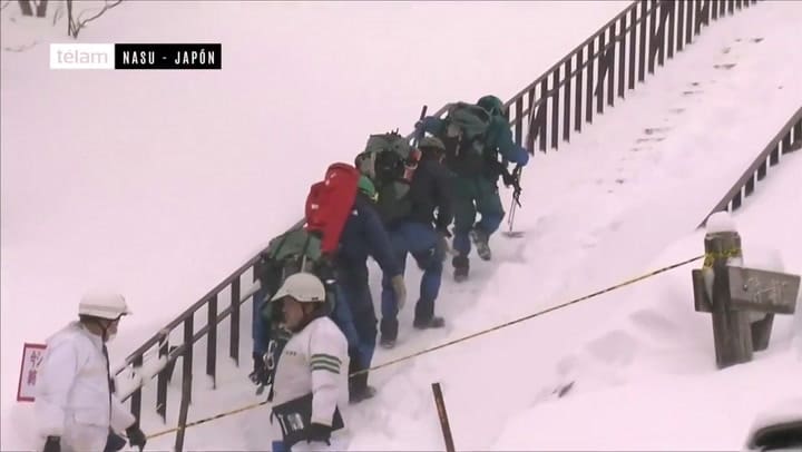 Tragedia en Japón: ocho estudiantes murieron al quedar atrapados en una avalancha de nieve