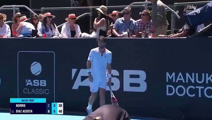 La reacción de Cameron Norrie en el partido ante Díaz Acosta