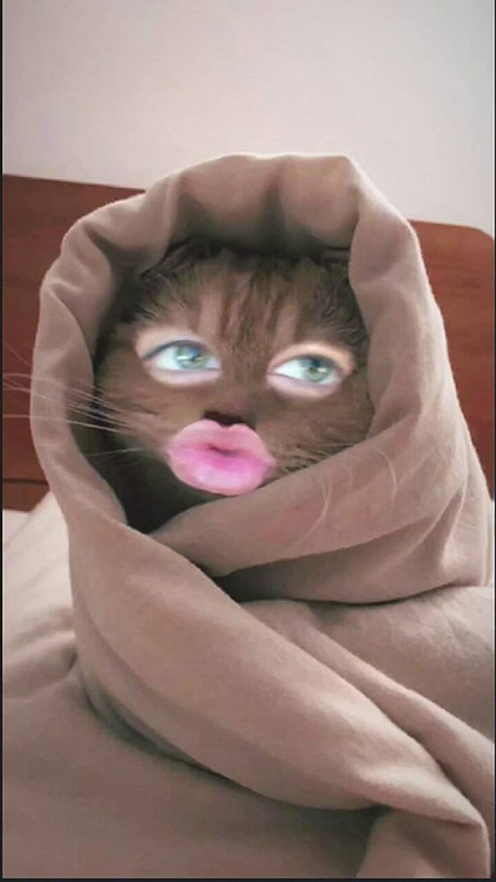 María Becerra relató el susto que sufrió en un hotel de Los Ángeles