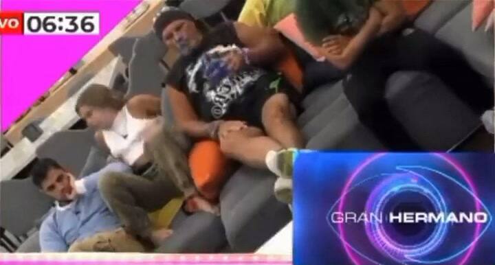 Alfa rechaza la bandera argentina en la casa de Gran Hermano (Telefe)