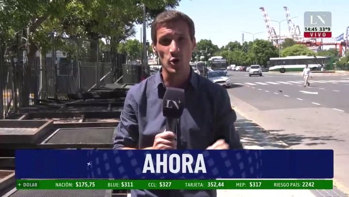 Operativo de seguridad en Comodoro Py