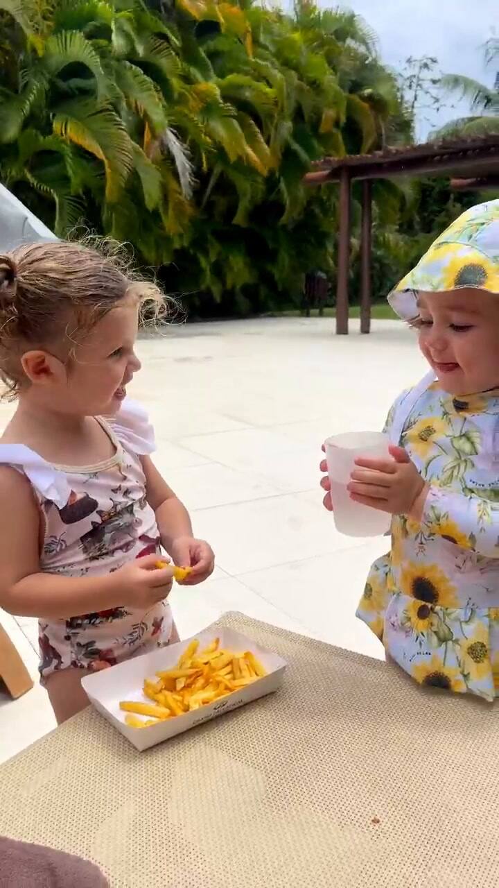 Paula Chaves subió un tierno video de su hija junto a la de Mery del Cerro