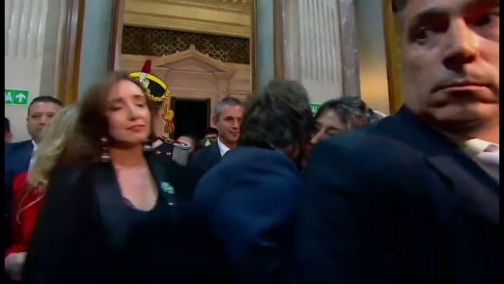 El roce entre Villaruel y Karina Milei