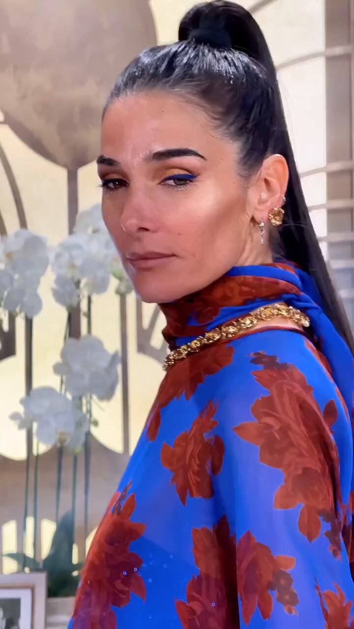 El look otoñal de Juana Viale para este domingo 1 de junio