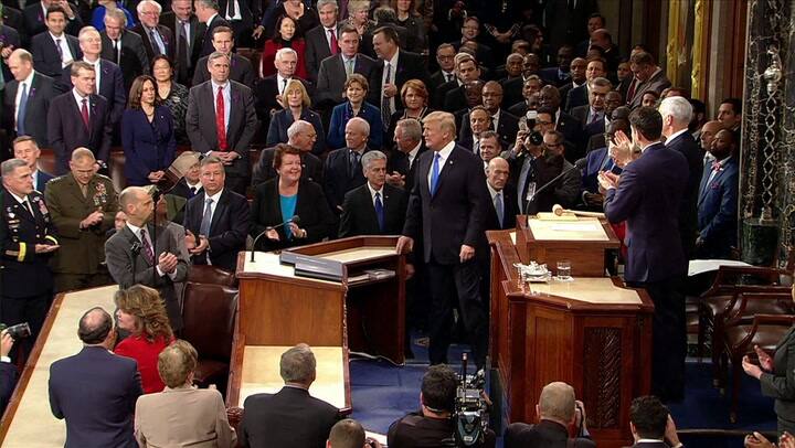 El presidente Donald Trump llamó a la unión de los estadounidenses durante su discurso