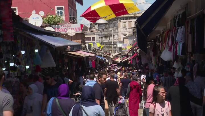 Trump anuncia más arancles al acero y al aluminio en Turquía - Fuente: AFP