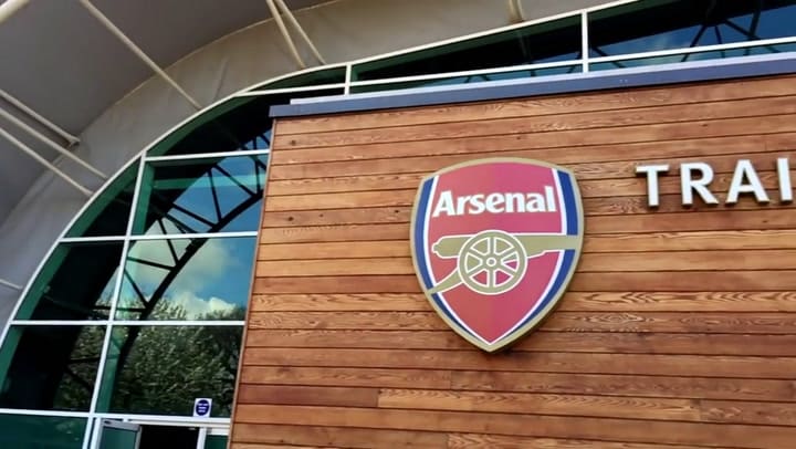 Chrismd Vs Alexis Sanchez