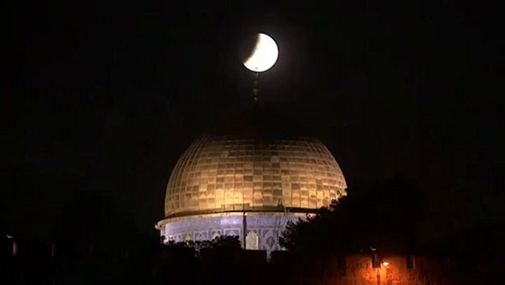 El mundo entero admiró la super luna de sangre - Fuente: Reuters