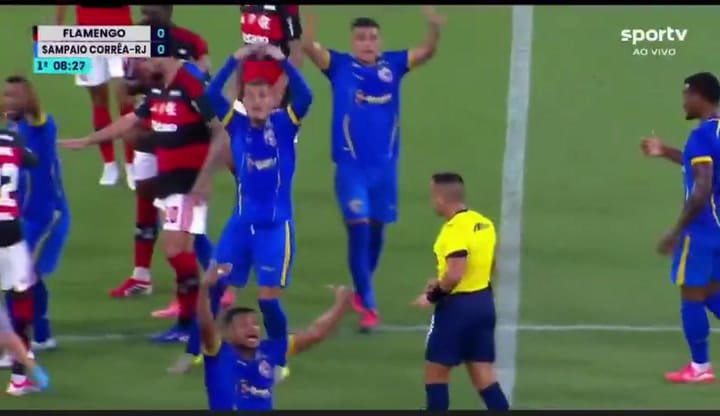 El momento en que Alexandre se desploma y sufre una convulsión