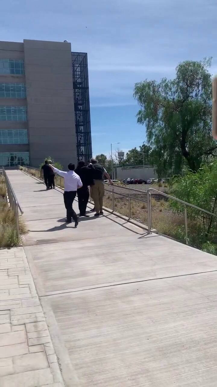 Belliboni discutió con un hombre a las afueras del Polo Judicial Penal y terminaron a las trompadas 2