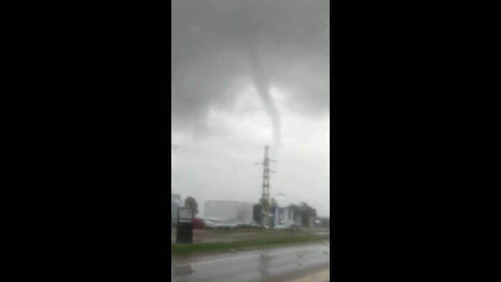 Un 'mini tornado' pasó por Bahía Blanca