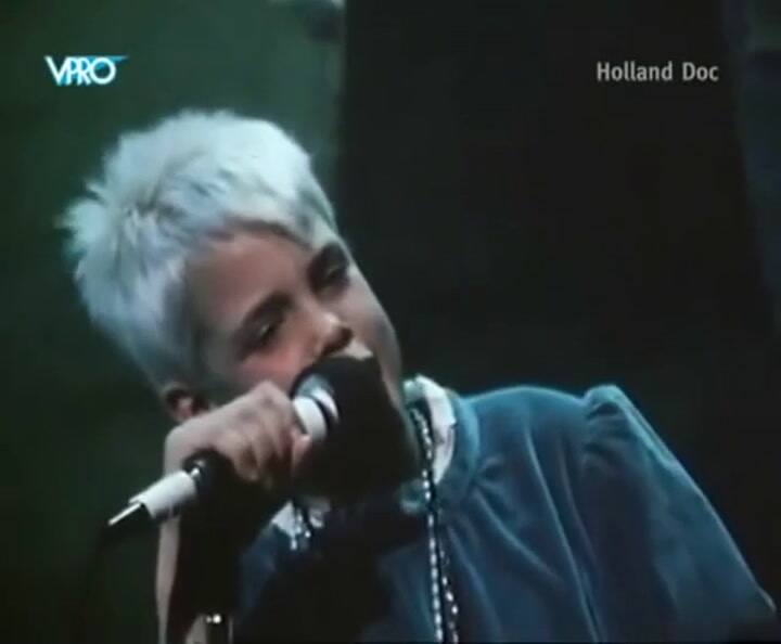 Unit 3 whit Venus - Beer (1981) - Fuente: YouTube