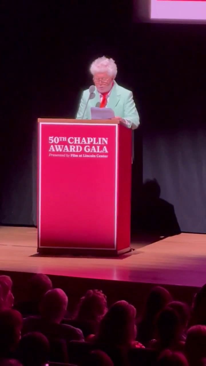 Almodóvar Contra Trump