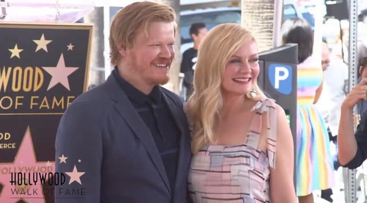 Kirsten Dunst recibió su estrella en el Paseo de la Fama de Hollywood - Fuente: Youtube
