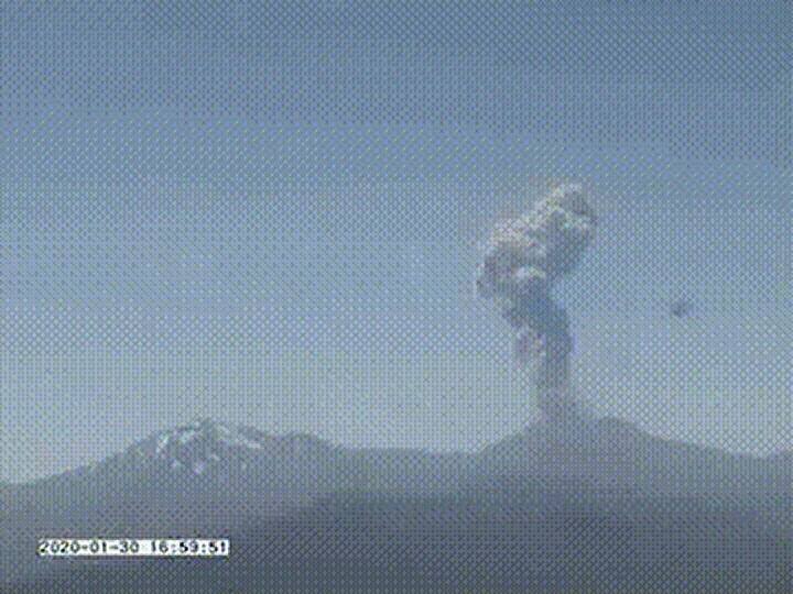 Alerta naranja en Chile por la actividad del volcán Chillán - Fuente: Twitter Sernageomin