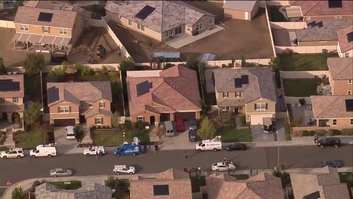 Encuentran a 12 hermanos encadenados y hambrientos en California