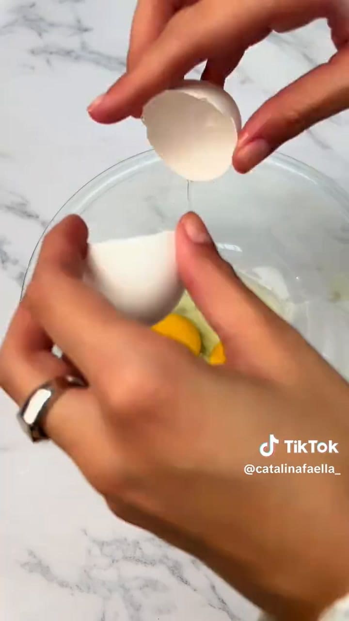 Receta deluxe de huevos revueltos