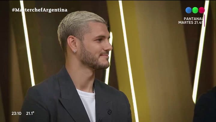 El romántico beso entre Wanda Nara y Mauro Icardi en MasterChef