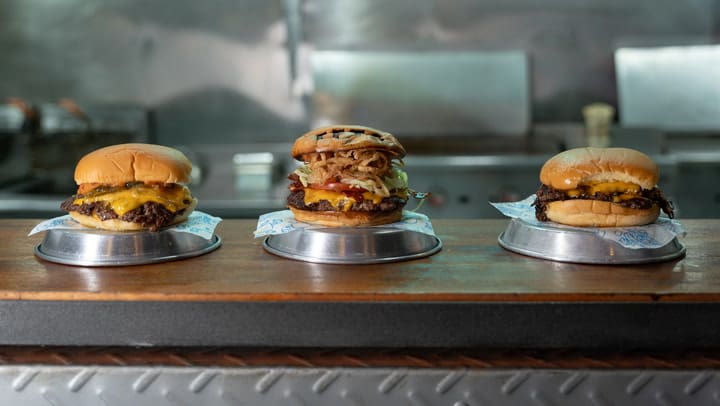 Adelanto: Blend de carne, cocción y toppings clave, así se hace la hamburguesa perfecta, según “Rodo” Cámara