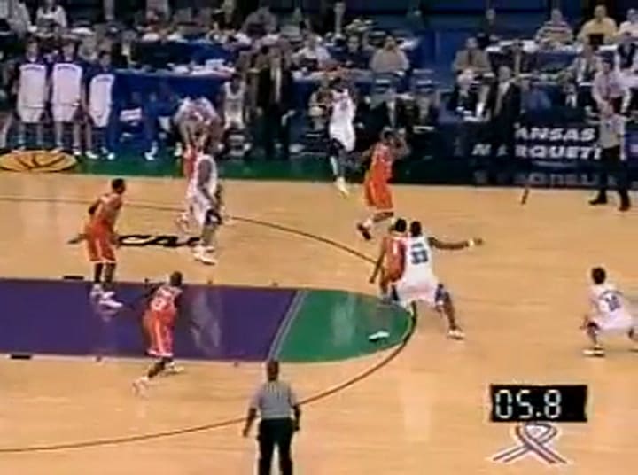 La tapada histórica de Hakim Warrick en March Madness 2003