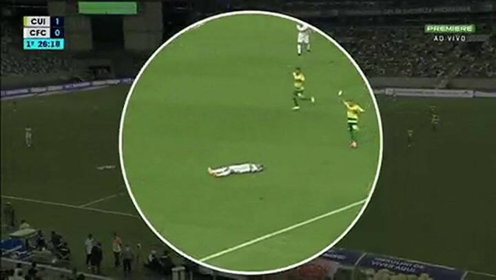 Así se desmayó Kaio César en medio del partido