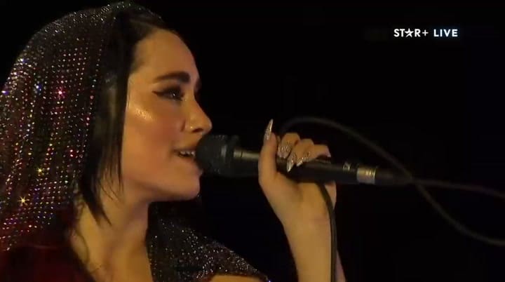 El llanto de Lali Espósito tras entornar el sencillo 'No estoy sola'