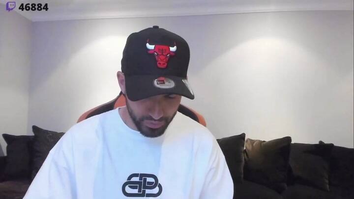 El reto de Riquelme a Agüero por su presente gamer