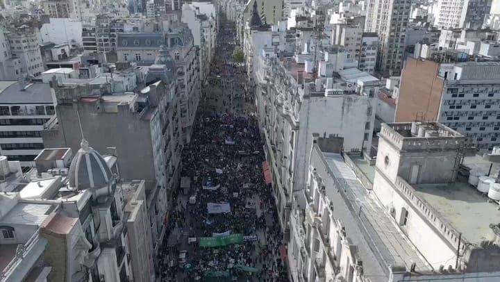 La canción de Lali Espósito en el cierre del acto central