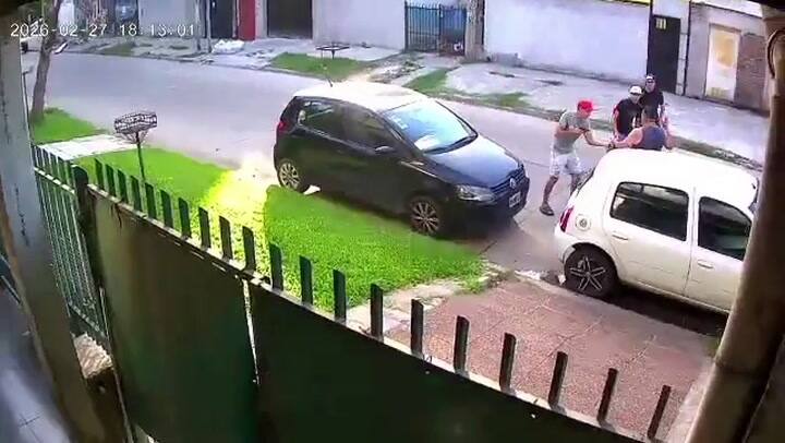 San Martín: un policía de civil intentó escapar del robo y le dispararon por la espalda