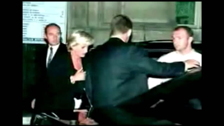 Princesa Diana. Las últimas imágenes con vida, y el dolor del pueblo y sus hijos