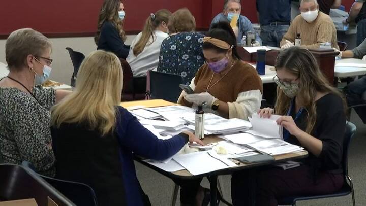 Elecciones en EE.UU.: el conteo sigue y Trump denuncia fraude - Fuente: AFP