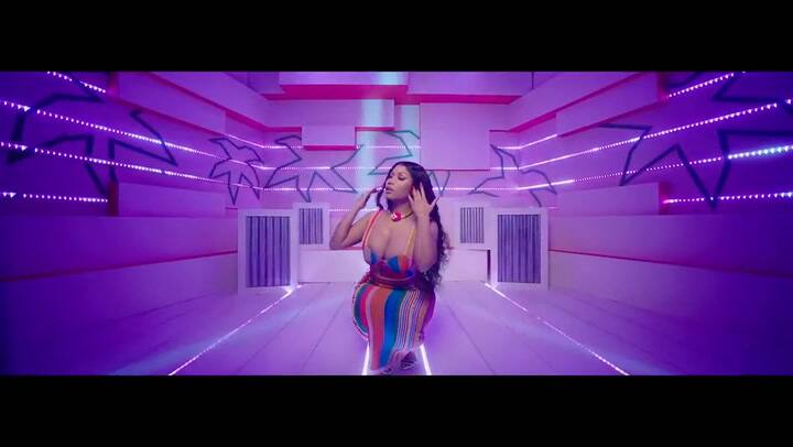 Nicki Minaj - MEGATRON. Fuente: Youtube